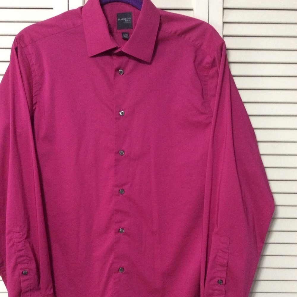 Men’s Dress Shirt